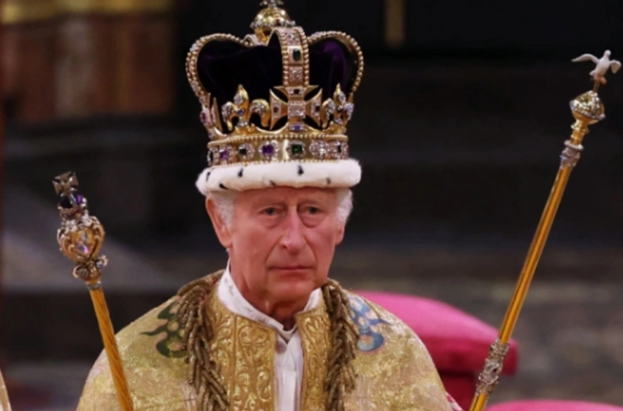Vua Charles III và Hoàng hậu Camilla