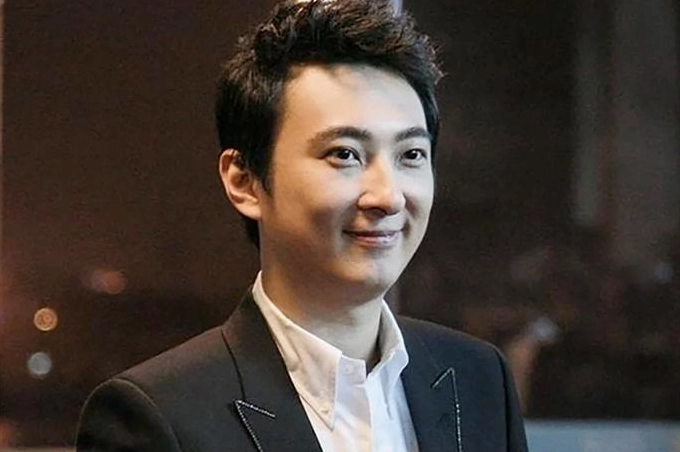 Wang Sicong và đội tuyển IG