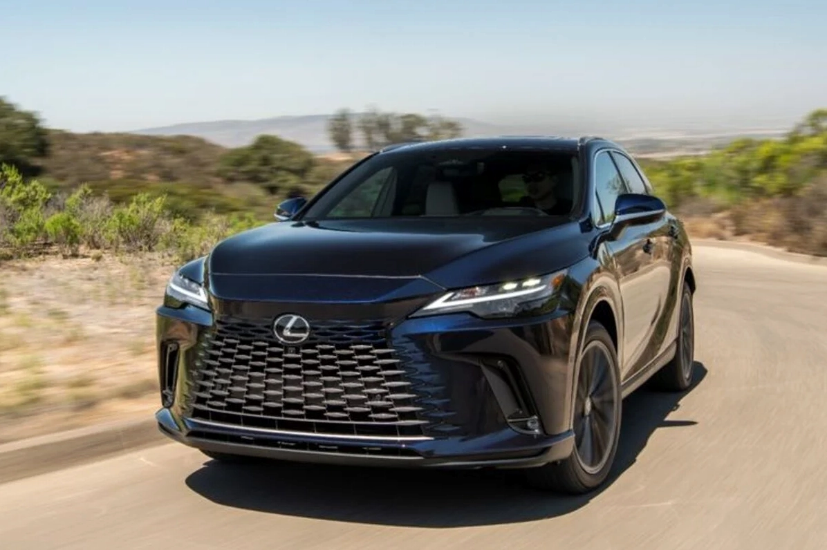 Xe Lexus - Biểu tượng xe sang Nhật Bản