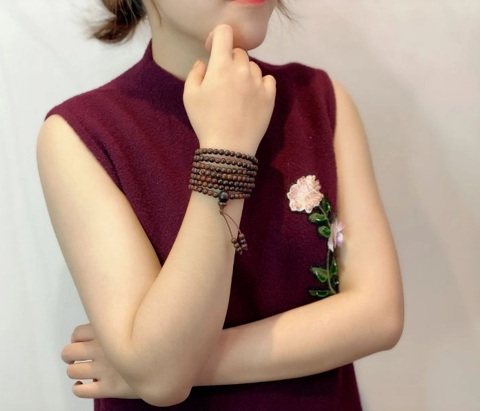 Ý nghĩa phong thủy của vòng trầm hương