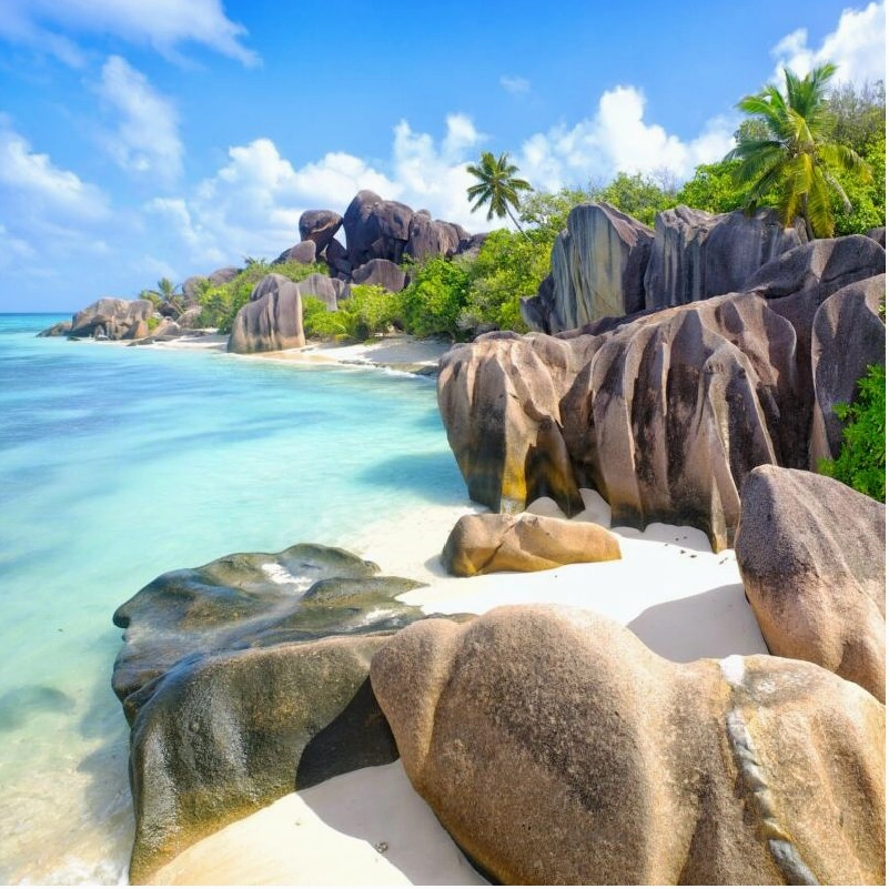 ao-quoc-nao-o-an-o-duong-noi-tieng-voi-bai-bien-trang-va-nuo_863