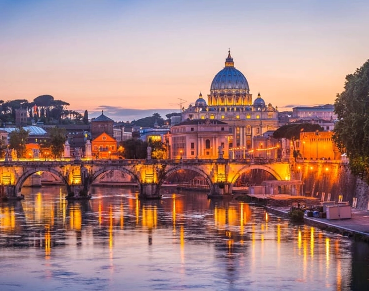 Đấu trường Colosseum tráng lệ