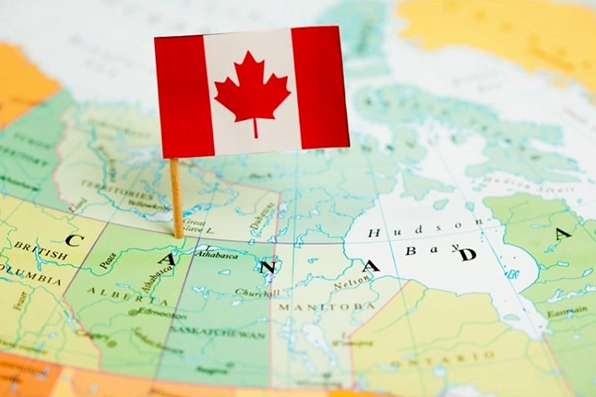 Bản đồ múi giờ Canada