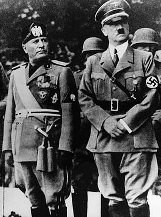 Benito Mussolini và Adolf Hitler