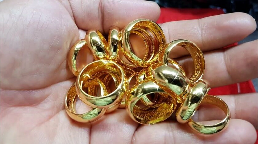 Giá vàng năm 2000 bao nhiêu tiền 1 chỉ?