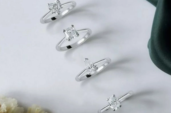 Hướng dẫn chọn mua vàng trắng 18k chất lượng