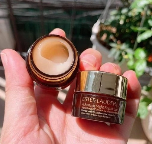 kem-mat-estee-lauder-cua-nuoc-nao-bi-mat-ang-sau-thuong-hieu_426