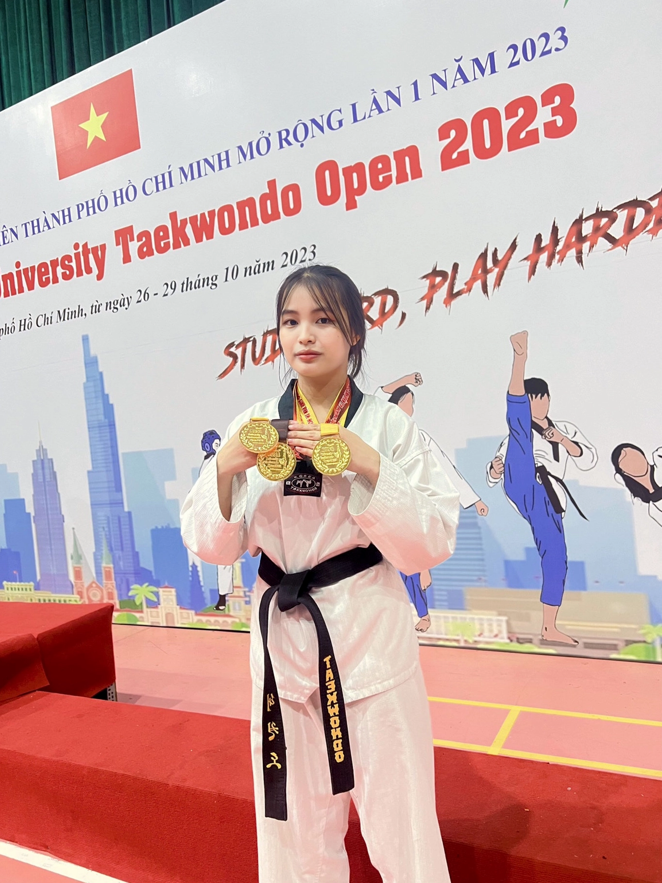 Logo Liên đoàn Taekwondo Thế giới (WTF/World Taekwondo)