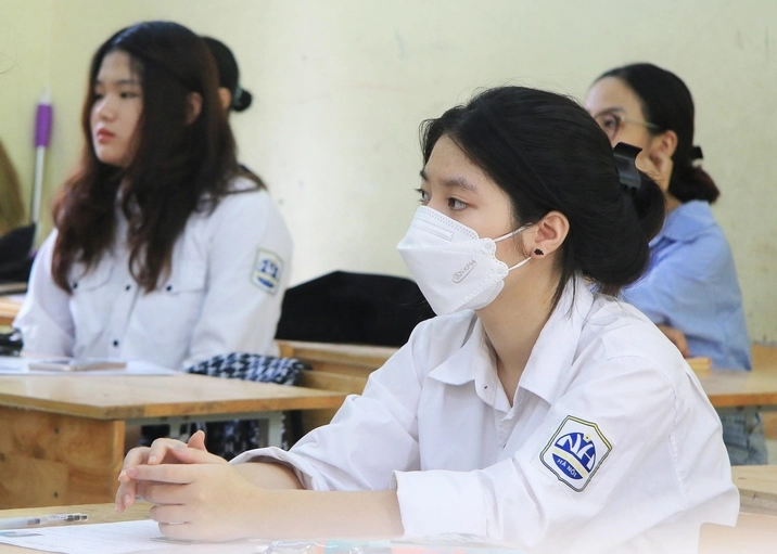 Sinh viên ngành Quản lý Nhà nước trong buổi học thực tế