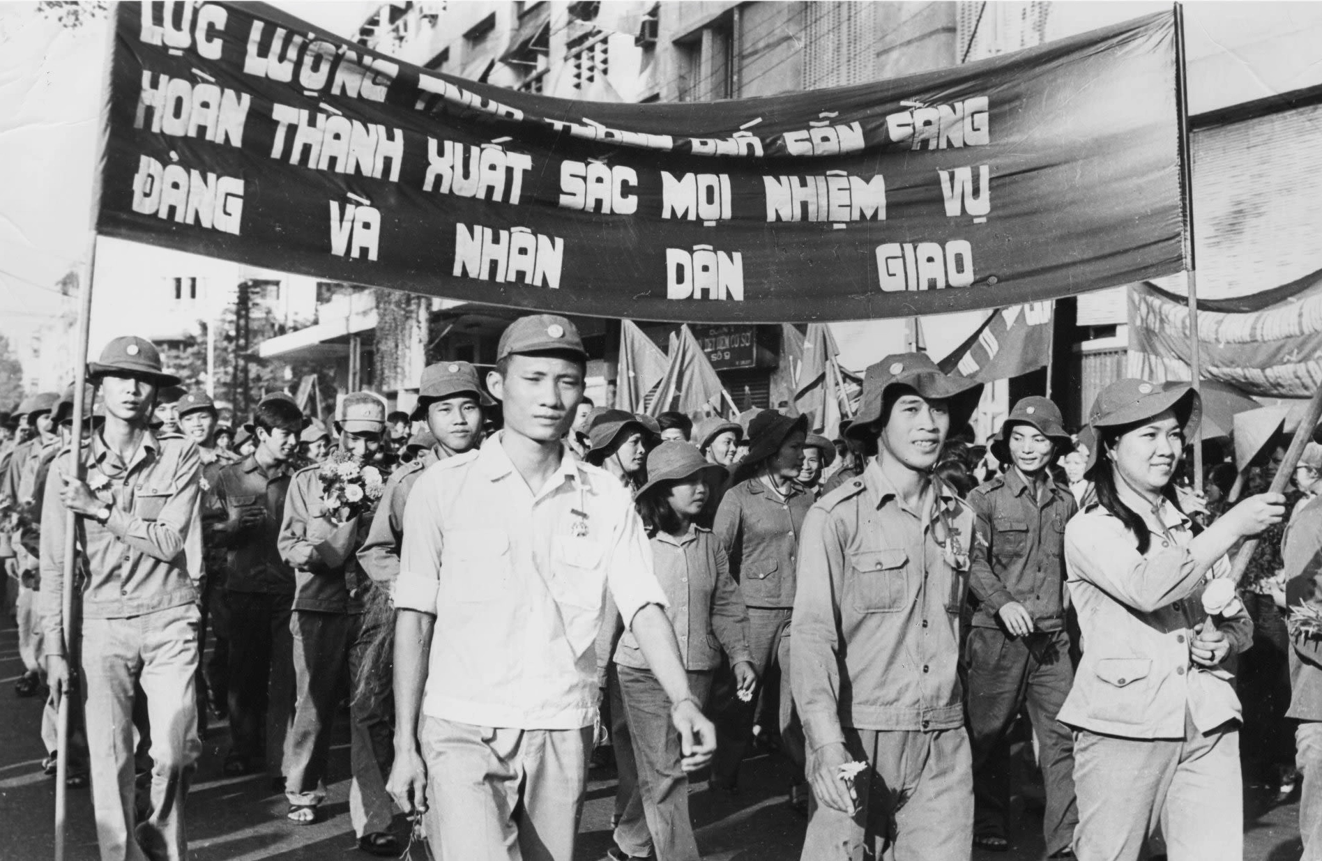 Thanh niên xung phong xây dựng đất nước sau chiến tranh