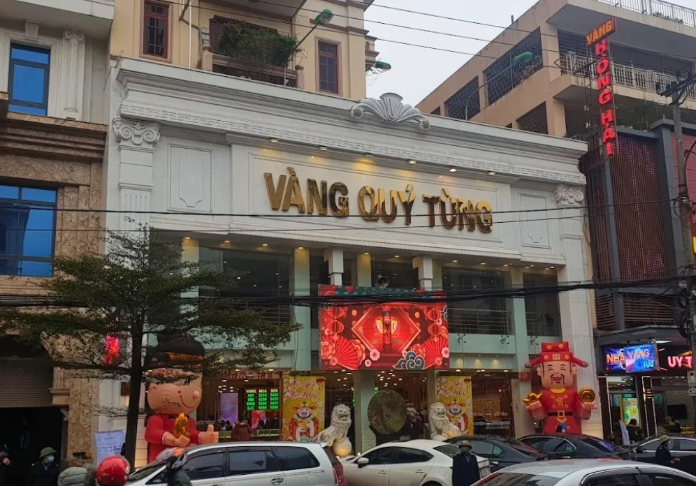 tiem-vang-quy-tung-thai-nguyen-uy-tin-vang-sang-loi-cam-ket-_158