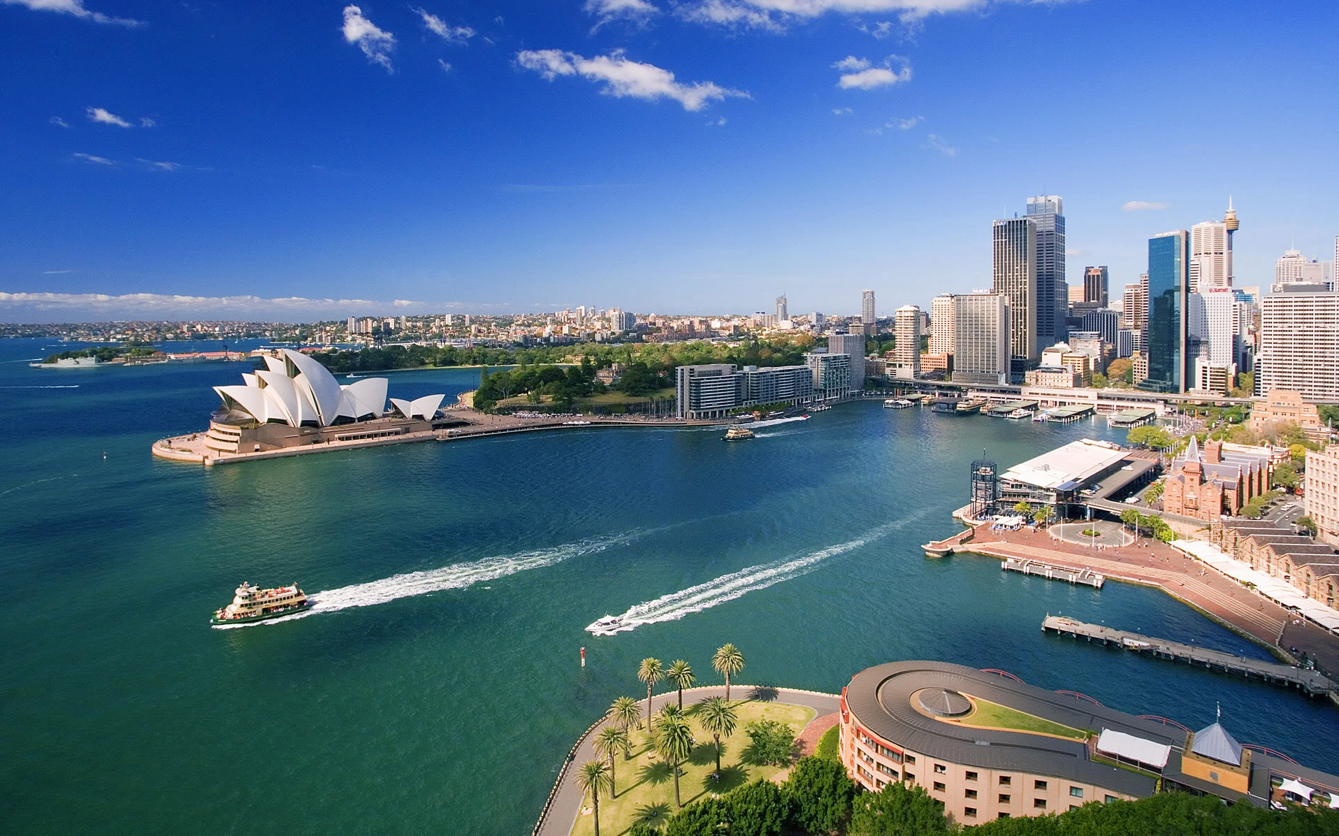 Toàn cảnh Cảng Sydney với Nhà hát Opera và Cầu Cảng