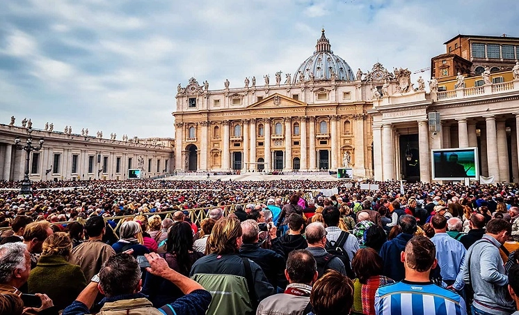 vatican-thuoc-nuoc-nao-giai-ma-quoc-gia-oc-lap-giua-long-rom_486