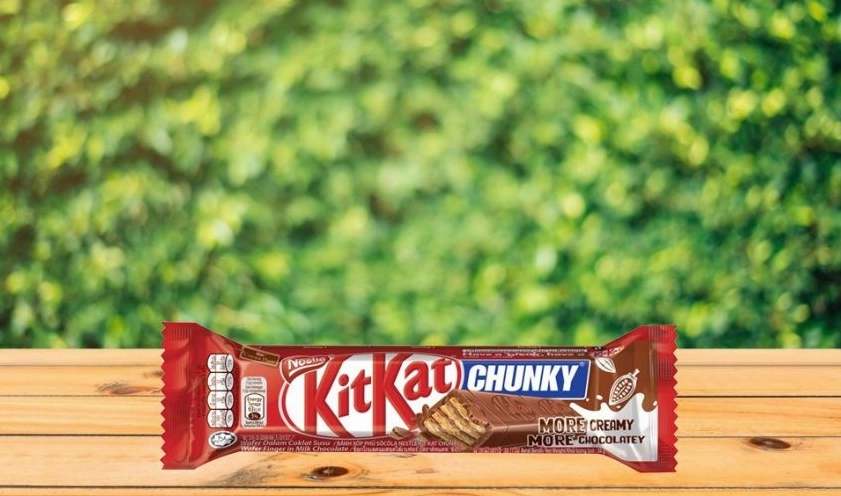 Các thanh KitKat với nhiều màu sắc và hương vị khác nhau