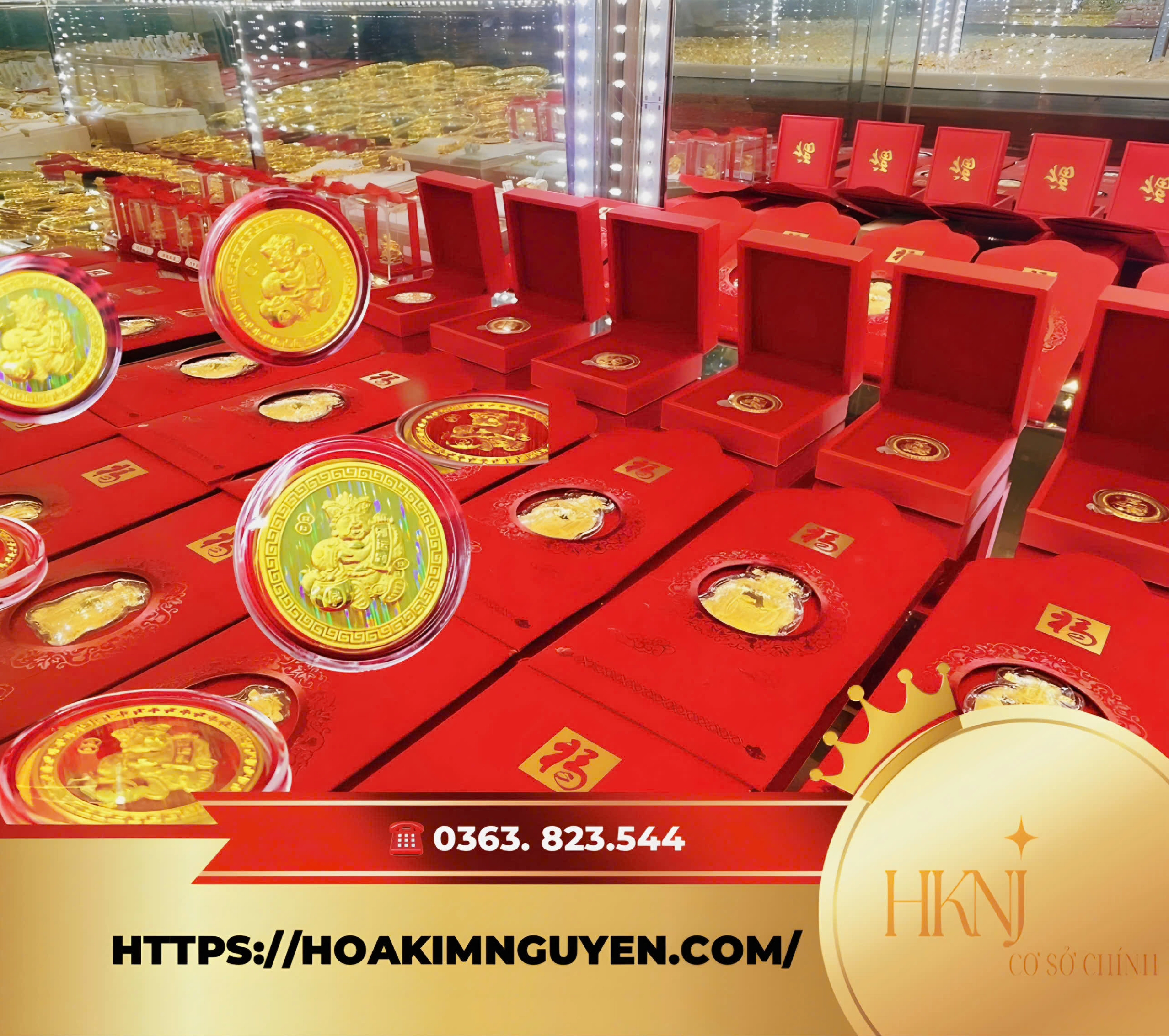 Cận cảnh các mẫu trang sức vàng tinh xảo tại Hoa Kim Nguyên