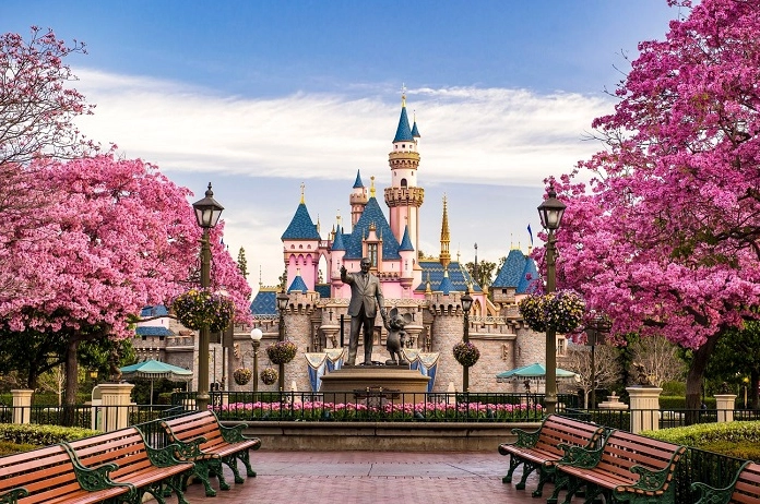 Cảnh quan tại Tokyo Disneyland
