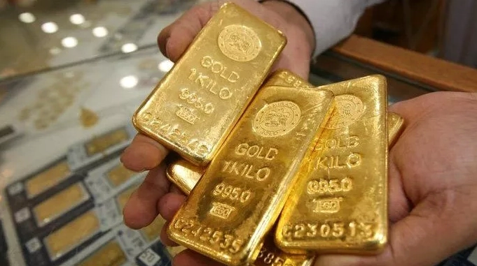 gia-vang-9999-nam-2011-bien-ong-va-du-bao-2026_153