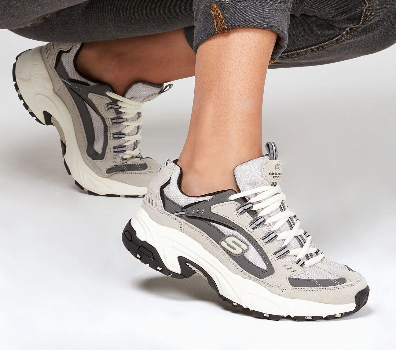 Giày Skechers khẳng định đẳng cấp