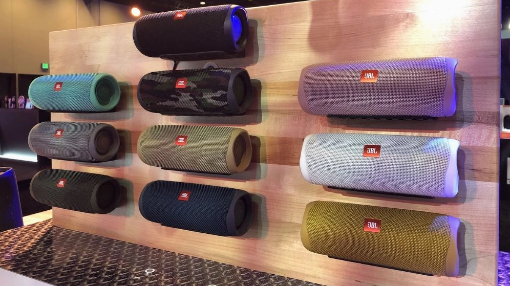 Hình ảnh loa JBL Charge thế hệ mới