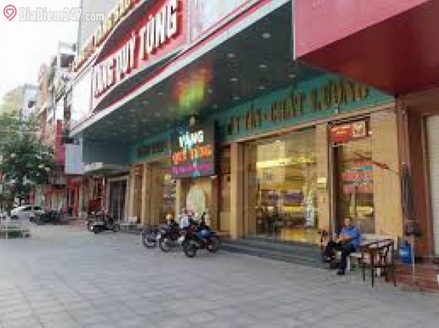 Không gian sang trọng của Tiệm Vàng Quý Tùng