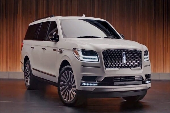 Lincoln thể hiện đẳng cấp thương hiệu ô tô Mỹ