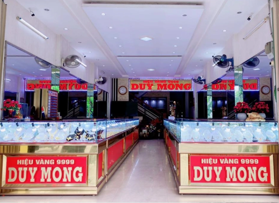 Nhẫn vàng Duy Mông