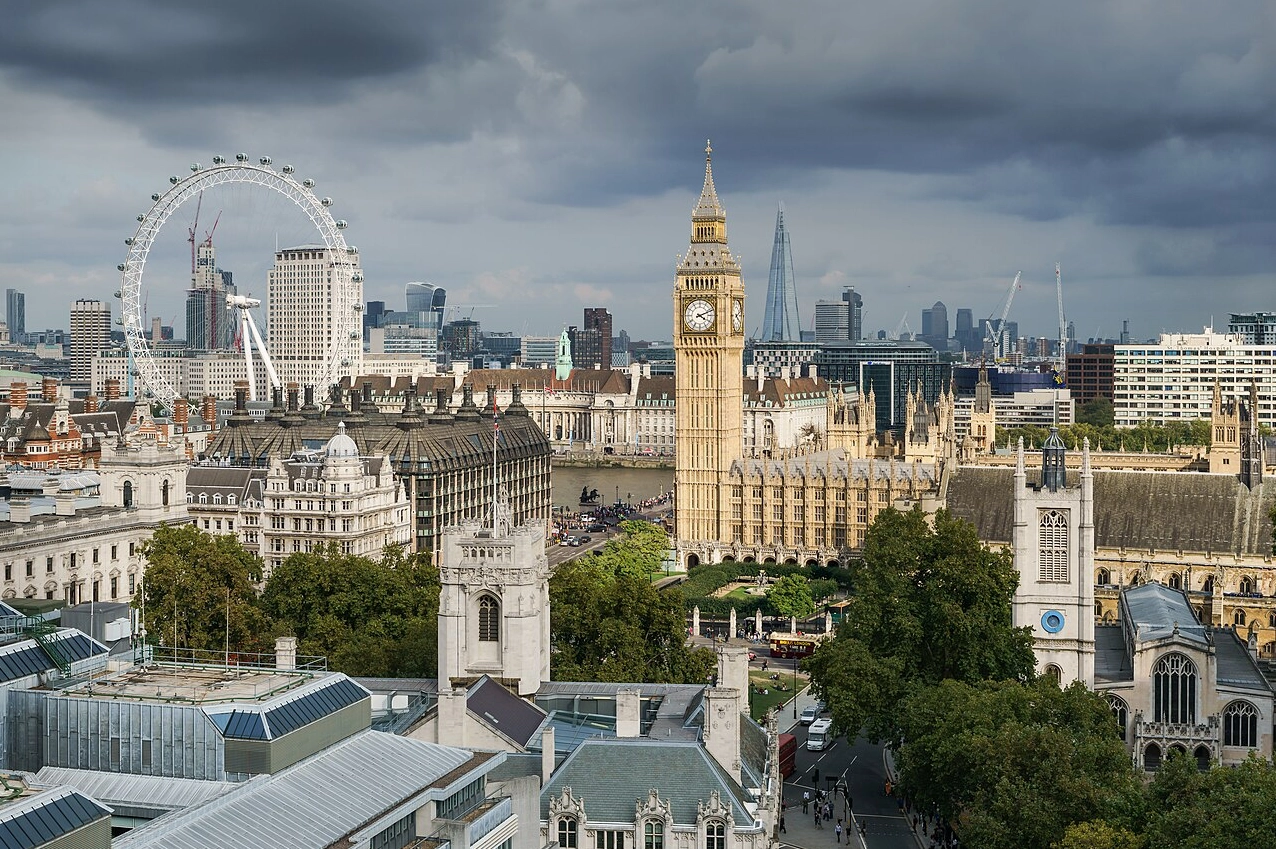 Toàn cảnh Cung điện Westminster nhìn từ trên cao